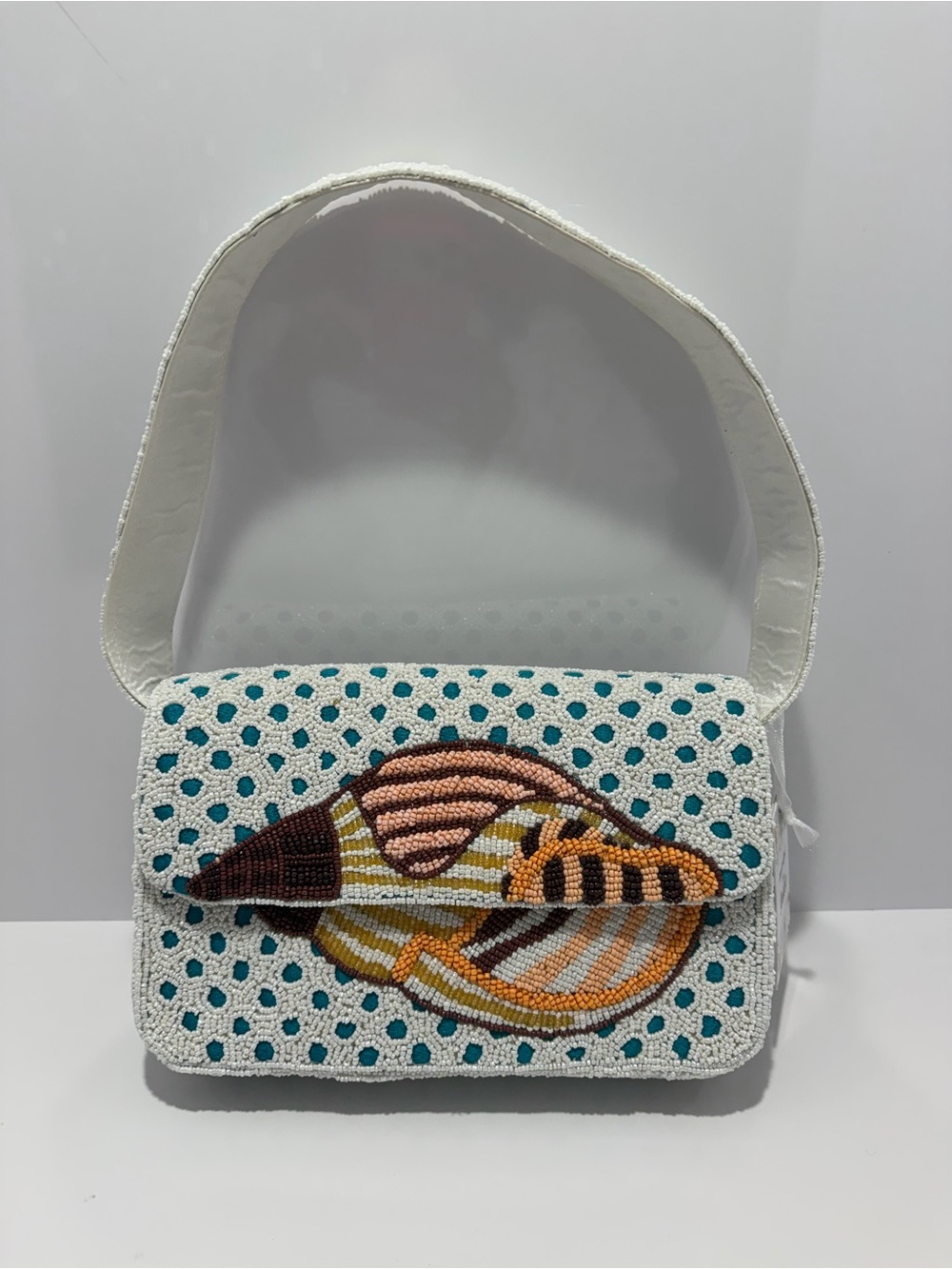 Viral Beaded Seashell Shoulder Bag Handcrafted in India NWT